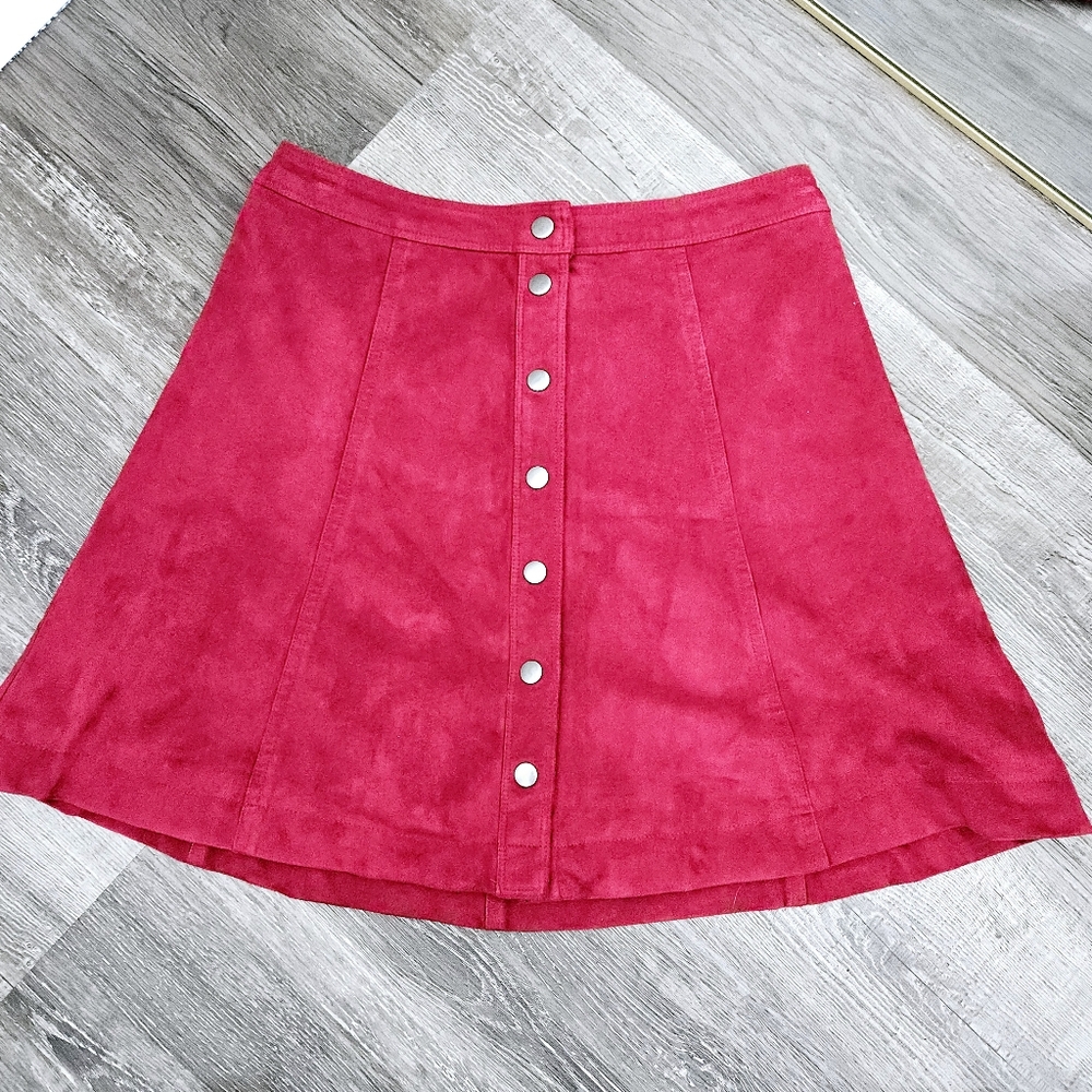 Abercrombie & Fitch Faux Leather Faux Suede Skater Skirt Size 4 Red